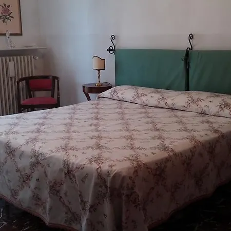 Casa de hóspedes Paradiso 3*