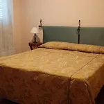 Paradiso Pensión 3*