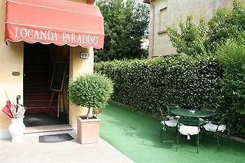 Paradiso Pensión 3*