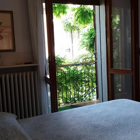 Πανσιόν Paradiso