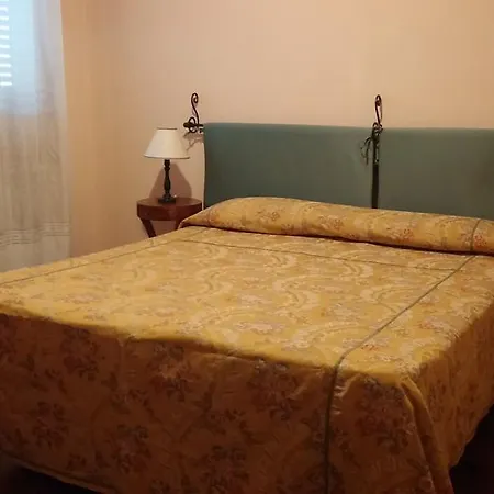 Paradiso Πανσιόν 3*